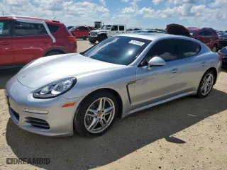 2014 Porsche Panamera with VIN WP0AA2A76EL013432, listed as a Copart auction lot 74246804 with 0 mi miles and Non Repairable. Bid and sale history available at carsss.com. Image 1.