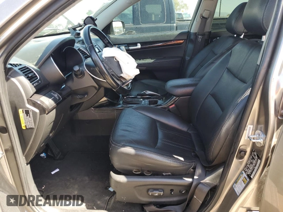 2015 Kia Sorento EX with VIN 5XYKU4A7XFG632362, listed as a Copart auction lot 48212845 with 111,200 mi miles and Salvage Title. Bid and sale history available at carsss.com. Image 7.