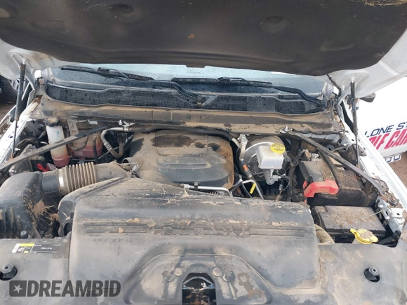 2024 Ram 2500 Tradesman with VIN 3C6UR5HJ4RG188121, listed as a IAAI auction lot 42189987 with 45,674 mi miles and . Bid and sale history available at DreamBid. Image 10.