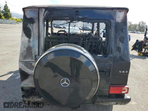 2018 Mercedes-Benz G 63 AMG z VIN WDCYC7DH9JX294083, wystawiony jako Copart lot #56709625 z przebiegiem Nie podano mil oraz Nie do naprawy • Non repairable. Historia ofert i sprzedaży dostępna na DreamBid. Obrazek 6.