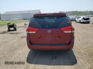 2012 Toyota Sienna XLE AAS с VIN 5TDYK3DC8CS213413, выставлен на аукционе Copart как лот 58670965 с пробегом 175 213 миль миль и Списание • Salvage title. История ставок и продаж доступна на DreamBid. Изображение 6.