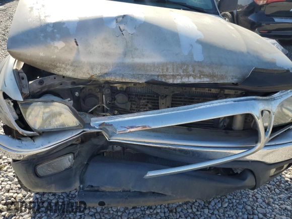 2002 Toyota Tacoma PreRunner with VIN 5TEGN92NX2Z136037, listed as a Copart auction lot 52143665 with 270,044 mi miles and Salvage Title. Bid and sale history available at DreamBid. Image 12.