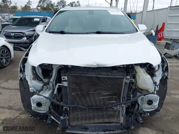 2018 Cadillac XT5 FWD with VIN 1GYKNARS3JZ160076, listed as a IAAI auction lot 41923317 with NaN miles. Bid and sale history available at carsss.com. Image 13.