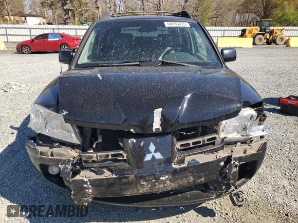 2005 Mitsubishi Endeavor Limited z VIN 4A4MN41SX5E025825, wystawiony jako Copart lot #50685055 z przebiegiem 239 329 mil mil oraz Szkoda całkowita • Salvage title. Historia ofert i sprzedaży dostępna na DreamBid. Obrazek 5.