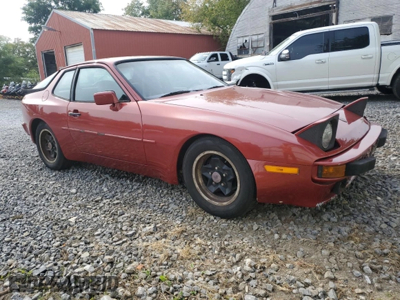 1983 Porsche 944 with VIN WP0AA0949DN463075, listed as a Copart auction lot 72231504 with 49,007 mi miles and Salvage Title. Bid and sale history available at DreamBid. Image 4.