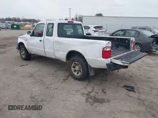 2005 Ford Ranger XL with VIN 1FTZR15E95PA54029, listed as a IAAI auction lot 41417869 with 211,193 mi miles. Bid and sale history available at carsss.com. Image 3.