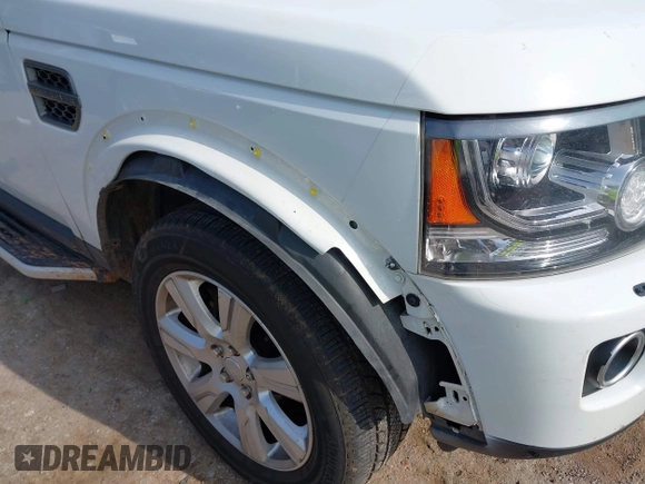 2015 Land Rover LR4 HSE with VIN SALAG2V60FA771644, listed as a IAAI auction lot 42364705 with 126,533 mi miles and . Bid and sale history available at DreamBid. Image 19.