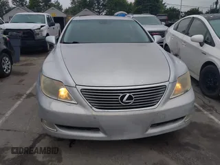 2008 Lexus LS 460 z VIN JTHBL46F985063226, wystawiony jako IAAI lot #42334121 z przebiegiem 199 620 mil mil oraz . Historia ofert i sprzedaży dostępna na DreamBid. Obrazek 6.