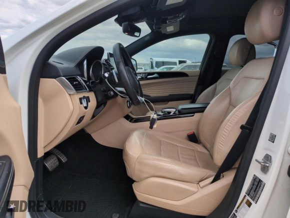 2016 Mercedes-Benz GLE 450 AMG z VIN 4JGED6EB5GA014645, wystawiony jako Copart lot #57311015 z przebiegiem 181 709 mil mil oraz Szkoda całkowita • Salvage title. Historia ofert i sprzedaży dostępna na DreamBid. Obrazek 7.