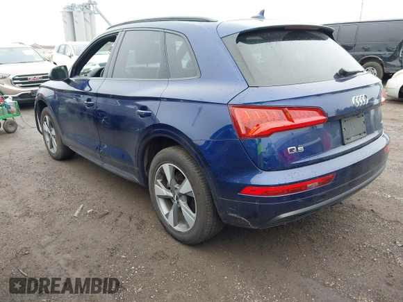 2020 Audi Q5 Premium with VIN WA1ANAFY6L2075135, listed as a IAAI auction lot 42517528 with 49,873 mi miles and . Bid and sale history available at DreamBid. Image 3.