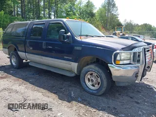 2002 Ford Super Duty F-250 XL with VIN 1FTNW21F92EB84282, listed as a IAAI auction lot 41925830 with 351,610 mi miles. Bid and sale history available at carsss.com. Image 1.