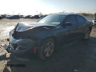2019 Dodge Charger SXT z VIN 2C3CDXBG1KH644050, wystawiony jako Copart lot #52618035 z przebiegiem 110 442 mil mil oraz Szkoda całkowita • Salvage title. Historia ofert i sprzedaży dostępna na DreamBid. Obrazek 1.