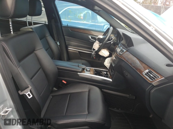2016 Mercedes-Benz E-Class E 350 Luxury with VIN WDDHF8JB6GB217685, listed as a Copart auction lot 64286662 with 62,379 mi miles. Bid and sale history available at carsss.com. Image 5.