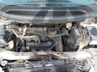 2005 Chrysler Town & Country with VIN 1C4GP45R55B238222, listed as a IAAI auction lot 41780737 with 166,880 mi miles. Bid and sale history available at carsss.com. Image 10.