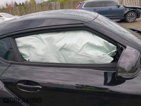 2022 Toyota Supra 3.0 with VIN WZ1DB0C01NW051973, listed as a IAAI auction lot 42030614 with Not Provided miles and . Bid and sale history available at DreamBid. Image 18.