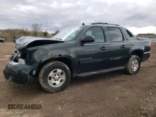 2013 Chevrolet Avalanche LS with VIN 3GNMCEE09DG298846, listed as a Copart auction lot 53091175 with 346,786 mi miles and Salvage Title. Bid and sale history available at carsss.com. Image 1.