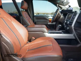 2018 Ford F-150 XL z VIN 1FTEW1EG9JFC27573, wystawiony jako IAAI lot #41626805 z przebiegiem 153 814 mil mil oraz . Historia ofert i sprzedaży dostępna na DreamBid. Obrazek 5.