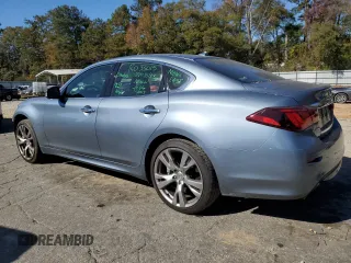 2016 Infiniti M with VIN JN1AY1AR9GM190032, listed as a Copart auction lot 74627313 with 68,749 mi miles. Bid and sale history available at carsss.com. Image 2.