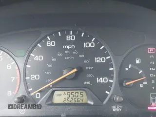 2002 Honda Accord SE z VIN 1HGCG66822A165832, wystawiony jako IAAI lot #42438400 z przebiegiem 252 564 mil mil oraz . Historia ofert i sprzedaży dostępna na DreamBid. Obrazek 7.