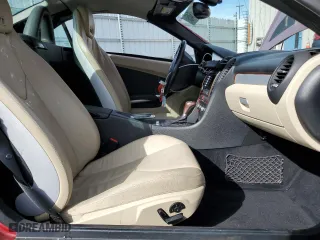 2007 Mercedes-Benz SLK-Class 3.5L with VIN WDBWK56F47F138157, listed as a Copart auction lot 44278645 with 84,704 mi miles and Salvage Title. Bid and sale history available at carsss.com. Image 7.