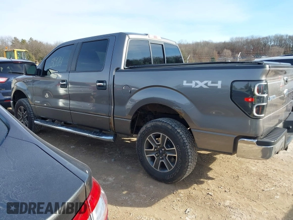 2011 Ford F-150 XLT with VIN 1FTFW1ET7BFC47792, listed as a IAAI auction lot 41765574 with 174,001 mi miles. Bid and sale history available at carsss.com. Image 3.
