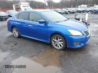 2014 Nissan Sentra SR z VIN 3N1AB7AP9EY258469, wystawiony jako IAAI lot #41504693 z przebiegiem 61 385 mil mil oraz . Historia ofert i sprzedaży dostępna na DreamBid. Obrazek 1.