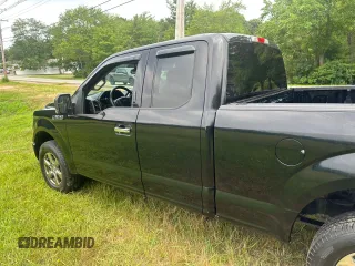 2018 Ford F-150 XL z VIN 1FTFX1E5XJFA79594, wystawiony jako Copart lot #65503505 z przebiegiem 158 280 mil mil oraz Czysty tytuł • Clean title. Historia ofert i sprzedaży dostępna na DreamBid. Obrazek 3.