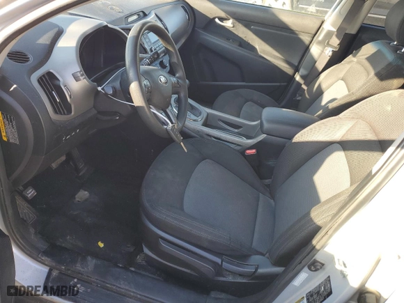 2016 Kia Sportage LX with VIN KNDPB3AC2G7814171, listed as a Copart auction lot 82101404 with 160,884 mi miles and Salvage Title. Bid and sale history available at carsss.com. Image 7.
