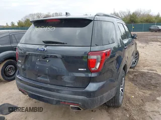2017 Ford Explorer Sport with VIN 1FM5K8GT7HGC82568, listed as a IAAI auction lot 41705450 with 91,694 mi miles and . Bid and sale history available at carsss.com. Image 4.