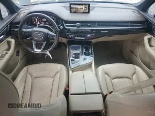2017 Audi Q7 Premium Plus z VIN WA1LAAF74HD008461, wystawiony jako Copart lot #58095615 z przebiegiem 171 994 mil mil oraz Czysty tytuł • Clean title. Historia ofert i sprzedaży dostępna na DreamBid. Obrazek 8.