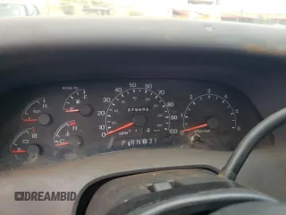 2001 Ford F-350 XL with VIN 1FTSF31L91EB60688, listed as a Copart auction lot 56693254 with 79,089 mi miles and Non Repairable. Bid and sale history available at DreamBid. Image 9.