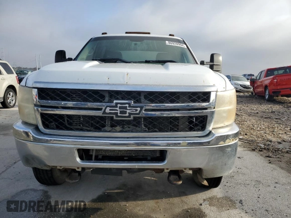 2011 Chevrolet Silverado 3500HD LT with VIN 1GC4KZC85BF142555, listed as a Copart auction lot 86928994 with 0 mi miles and Clean Title. Bid and sale history available at carsss.com. Image 5.