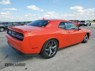 2016 Dodge Challenger SXT Plus z VIN 2C3CDZAG6GH306583, wystawiony jako Copart lot #55826495 z przebiegiem 135 391 mil mil oraz Szkoda całkowita • Salvage title. Historia ofert i sprzedaży dostępna na DreamBid. Obrazek 3.