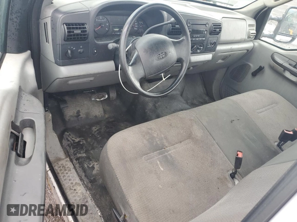 2006 Ford F-250 XL with VIN 1FTNF21516EB36255, listed as a Copart auction lot 60056485 with 117,481 mi miles and Salvage title. Bid and sale history available at DreamBid. Image 8.