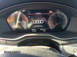 2024 Audi A5 Sportback S line Premium z VIN WAUDACF50RA092458, wystawiony jako Copart lot #87967485 z przebiegiem 4 564 mil mil oraz Szkoda całkowita • Salvage title. Historia ofert i sprzedaży dostępna na DreamBid. Obrazek 9.