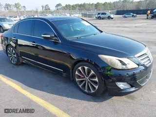 2012 Hyundai Genesis 5.0L with VIN KMHGC4DH5CU164298, listed as a IAAI auction lot 41513115 with 156,256 mi miles. Bid and sale history available at carsss.com. Image 1.