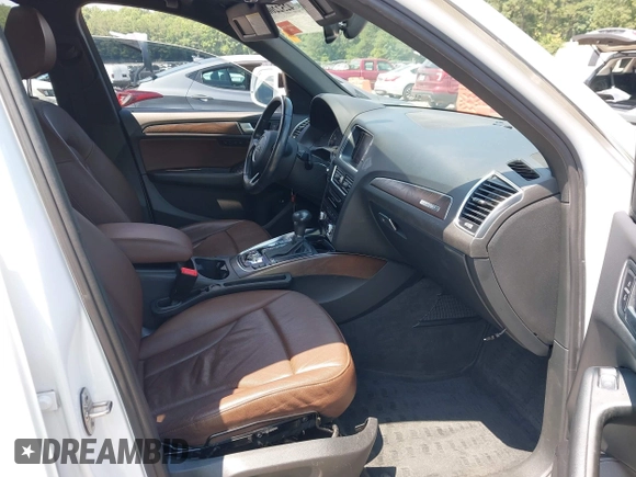 2015 Audi Q5 Premium Plus with VIN WA1DGAFP8FA030464, listed as a IAAI auction lot 42522003 with 111,661 mi miles and . Bid and sale history available at DreamBid. Image 5.