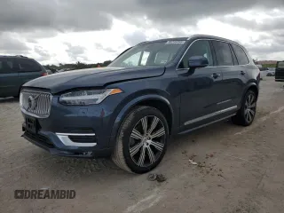 2021 Volvo XC90 Inscription with VIN YV4A22PLXM1678648, listed as a Copart auction lot 46236065 with 39,867 mi miles and Salvage Title. Bid and sale history available at carsss.com. Image 1.