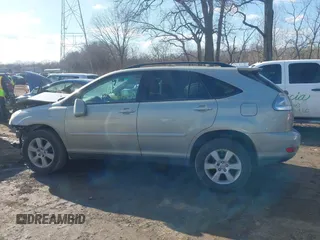 2007 Lexus RX 350 with VIN 2T2HK31U07C039490, listed as a IAAI auction lot 41667377 with 175,037 mi miles. Bid and sale history available at carsss.com. Image 15.