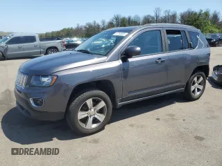 2016 Jeep Compass High Altitude z VIN 1C4NJDEB0GD709177, wystawiony jako Copart lot #61248065 z przebiegiem 45 558 mil mil oraz Szkoda całkowita • Salvage title. Historia ofert i sprzedaży dostępna na DreamBid. Obrazek 1.