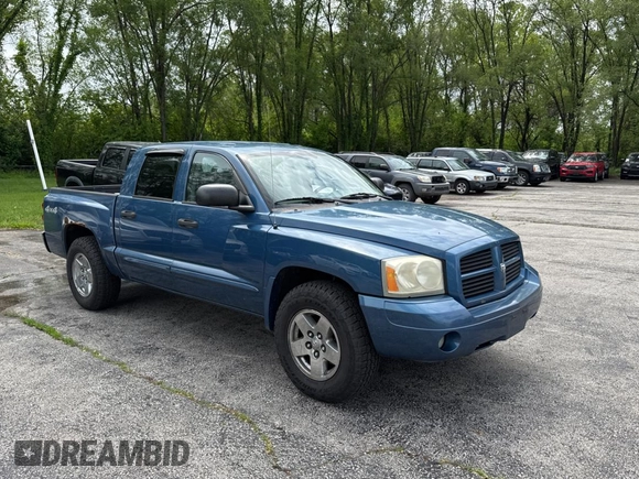 2006 Dodge Dakota SLT with VIN 1D7HW48N76S544488, listed as a Copart auction lot 55617465 with 151,608 mi miles and Clean Title. Bid and sale history available at carsss.com. Image 1.