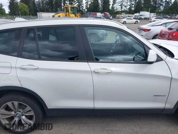 2016 BMW X3 xDrive35i z VIN 5UXWX7C53G0S17895, wystawiony jako IAAI lot #42316628 z przebiegiem 113 914 mil mil oraz . Historia ofert i sprzedaży dostępna na DreamBid. Obrazek 13.
