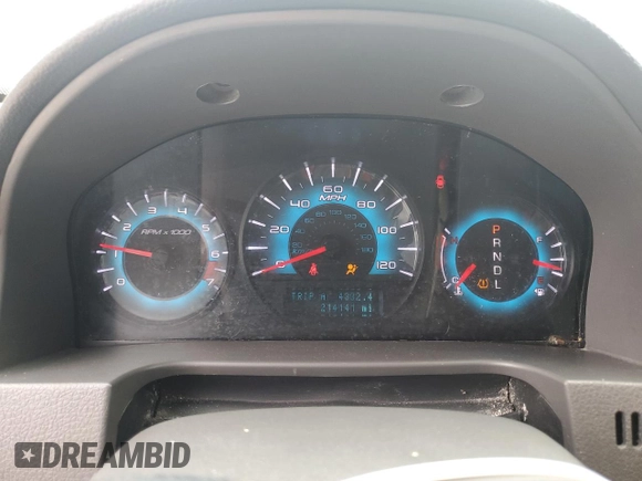 2010 Ford Fusion SE z VIN 3FAHP0HA9AR306505, wystawiony jako Copart lot #55057295 z przebiegiem 214 141 mil mil oraz Nie do naprawy • Non repairable. Historia ofert i sprzedaży dostępna na DreamBid. Obrazek 9.