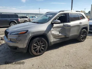 2014 Jeep Cherokee Latitude z VIN 1C4PJLCS1EW320569, wystawiony jako Copart lot #76830824 z przebiegiem 57 331 mil mil oraz Szkoda całkowita • Salvage title. Historia ofert i sprzedaży dostępna na DreamBid. Obrazek 1.