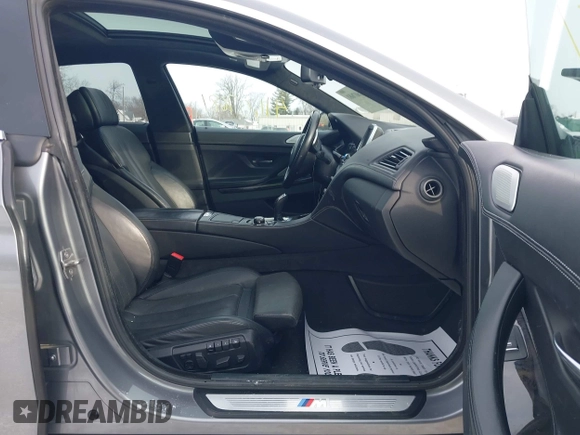2013 BMW 6 Series 650i xDrive with VIN WBA6B4C54DDG67543, listed as a IAAI auction lot 41607681 with 74,101 mi miles. Bid and sale history available at carsss.com. Image 5.