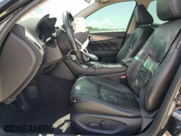 2014 Infiniti Q50 Premium with VIN JN1BV7AP1EM688303, listed as a Copart auction lot 60637845 with 160,017 mi miles and Salvage title. Bid and sale history available at DreamBid. Image 7.