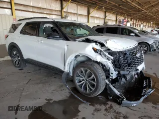 2025 Ford Explorer ST-Line with VIN 1FMUK7KH3SGA50405, listed as a Copart auction lot 49853135 with 6,287 mi miles and Salvage title. Bid and sale history available at DreamBid. Image 4.
