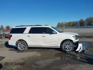 2019 Ford Expedition Max Platinum with VIN 1FMJK1MT4KEA53312, listed as a IAAI auction lot 41035899 with 87,484 mi miles and . Bid and sale history available at DreamBid. Image 13.