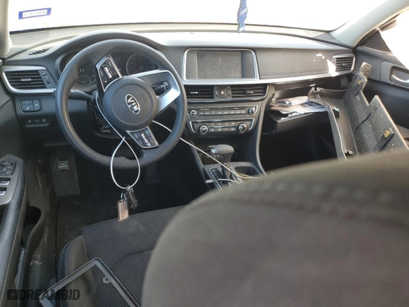2020 Kia Optima SE with VIN 5XXGT4L30LG385193, listed as a Copart auction lot 84613544 with 105,528 mi miles and Salvage Title. Bid and sale history available at carsss.com. Image 8.