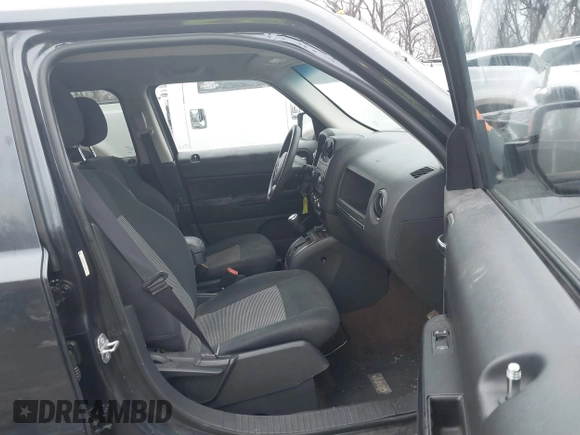 2014 Jeep Patriot Altitude with VIN 1C4NJPBA2ED814152, listed as a IAAI auction lot 41465956 with 82,273 mi miles and . Bid and sale history available at DreamBid. Image 5.